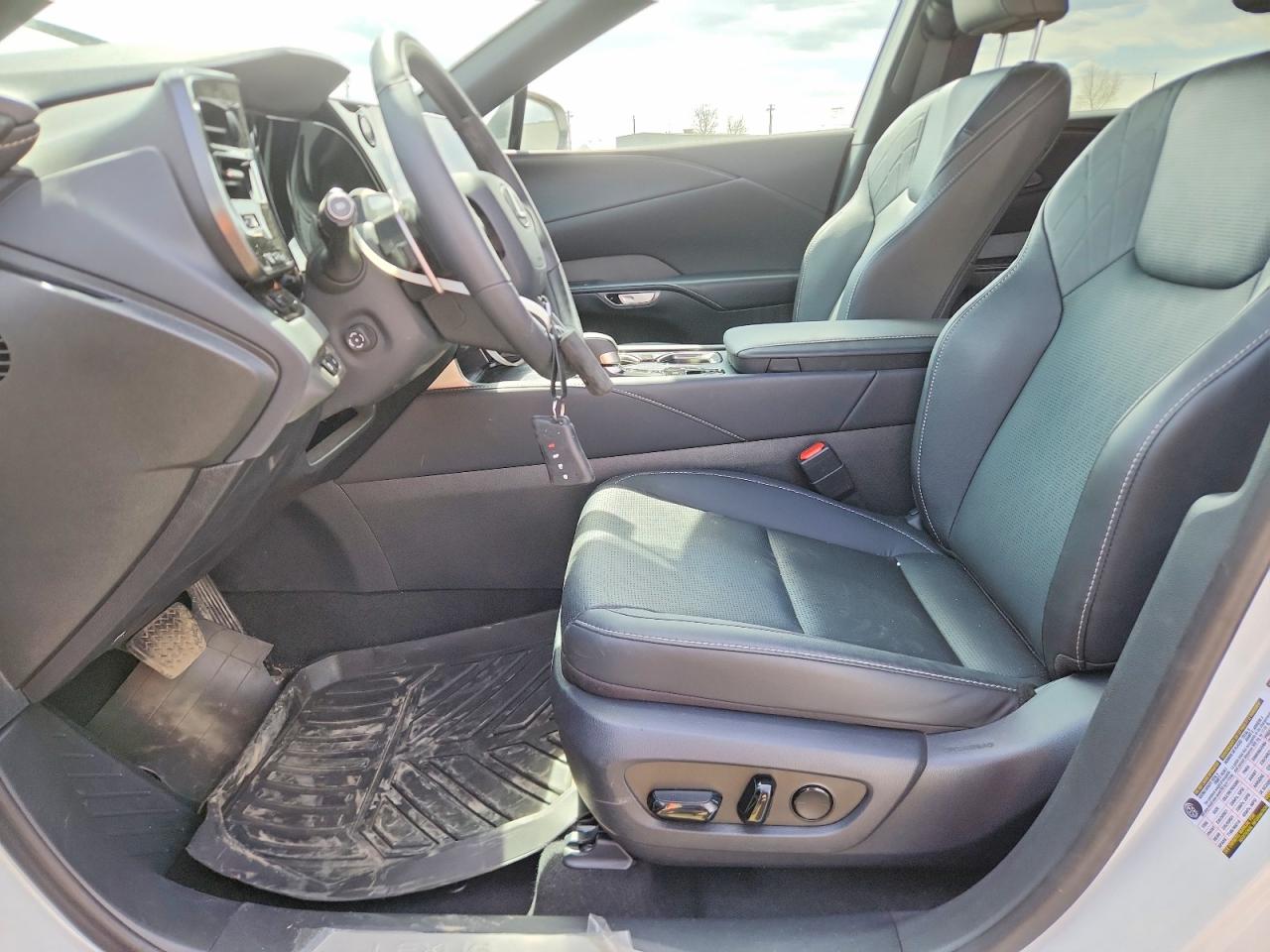 2024 LEXUS RX300