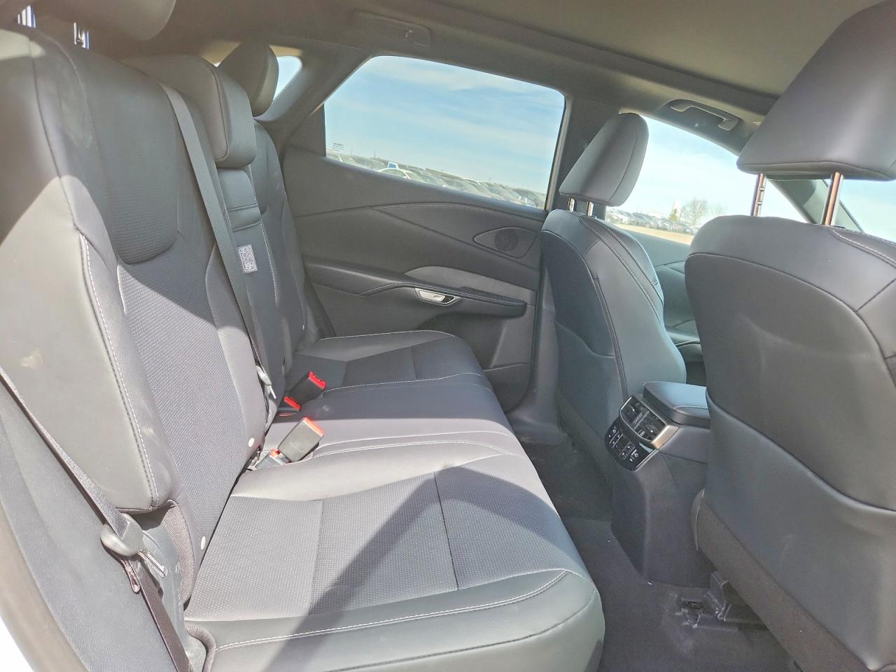 2024 LEXUS RX300