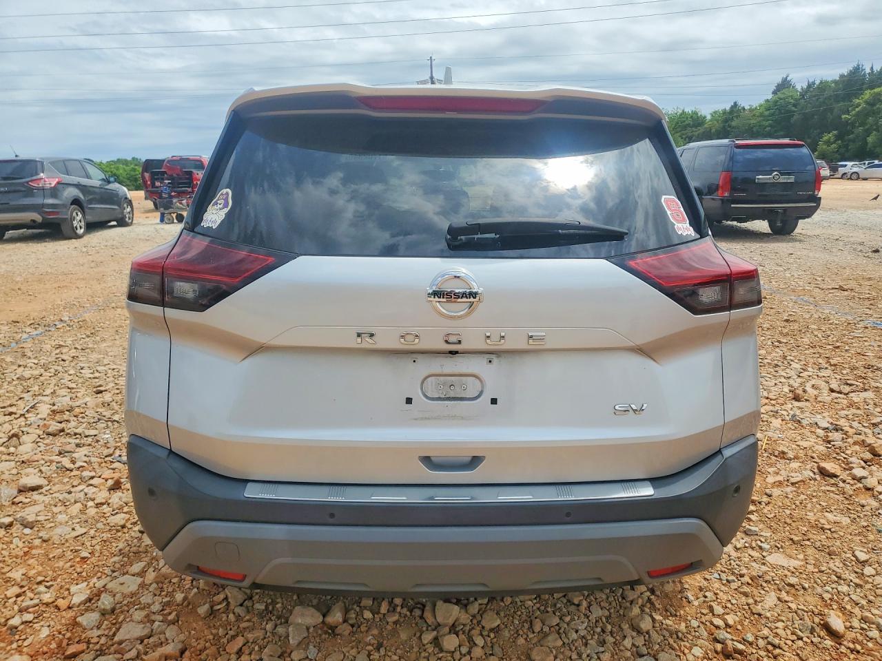 2021 NISSAN ROGUE