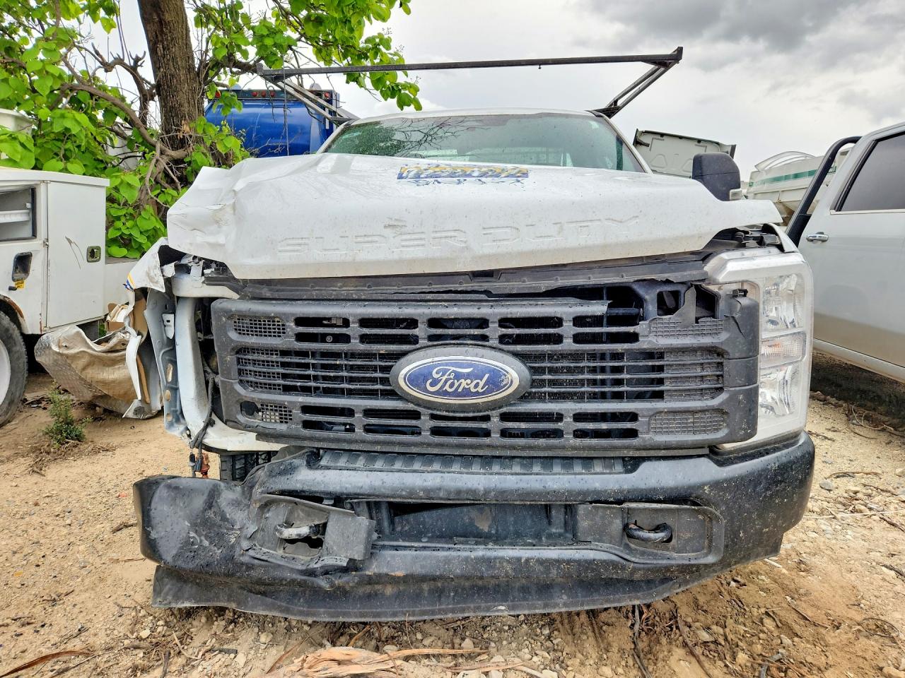 2023 FORD F250