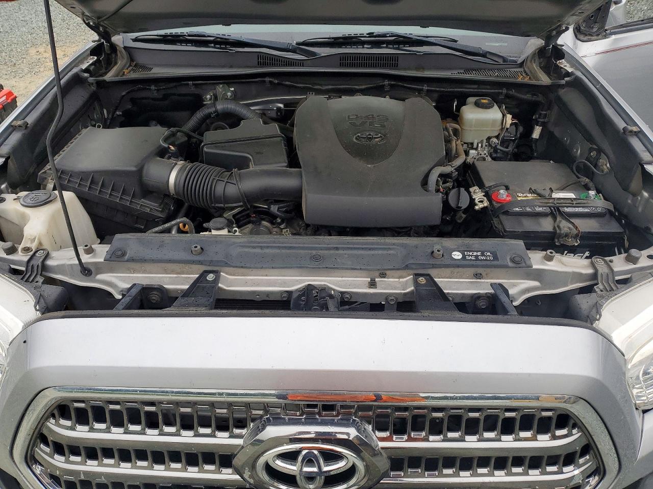 2017 TOYOTA TACOMA
