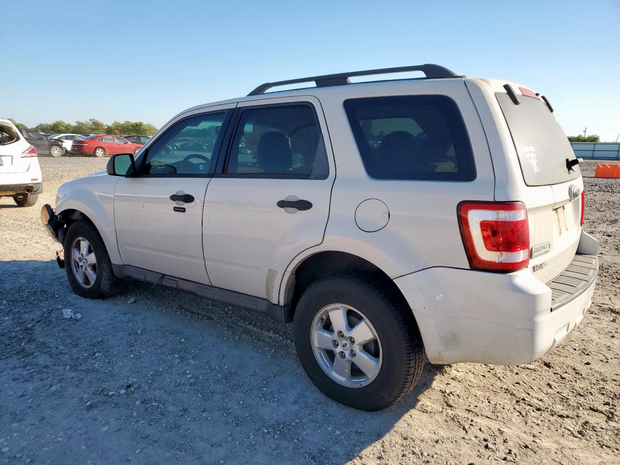 2009 FORD ESCAPE