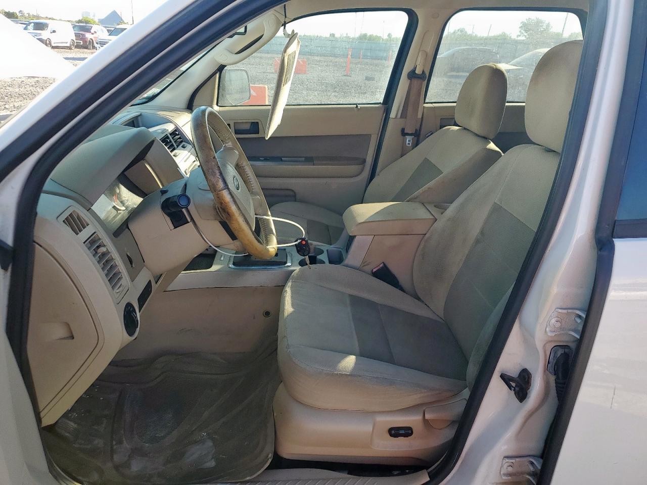 2009 FORD ESCAPE