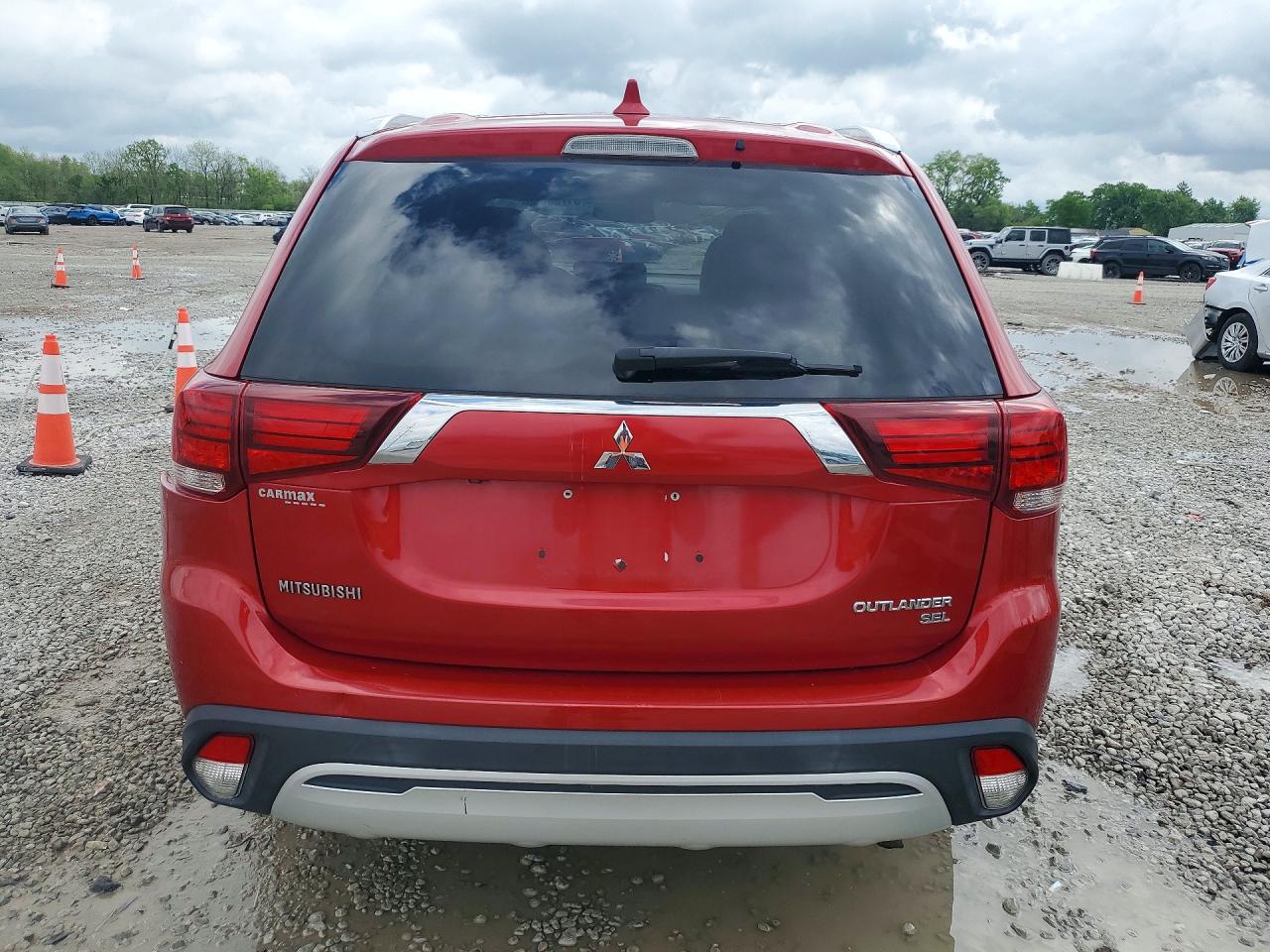 2019 MITSUBISHI OUTLANDER