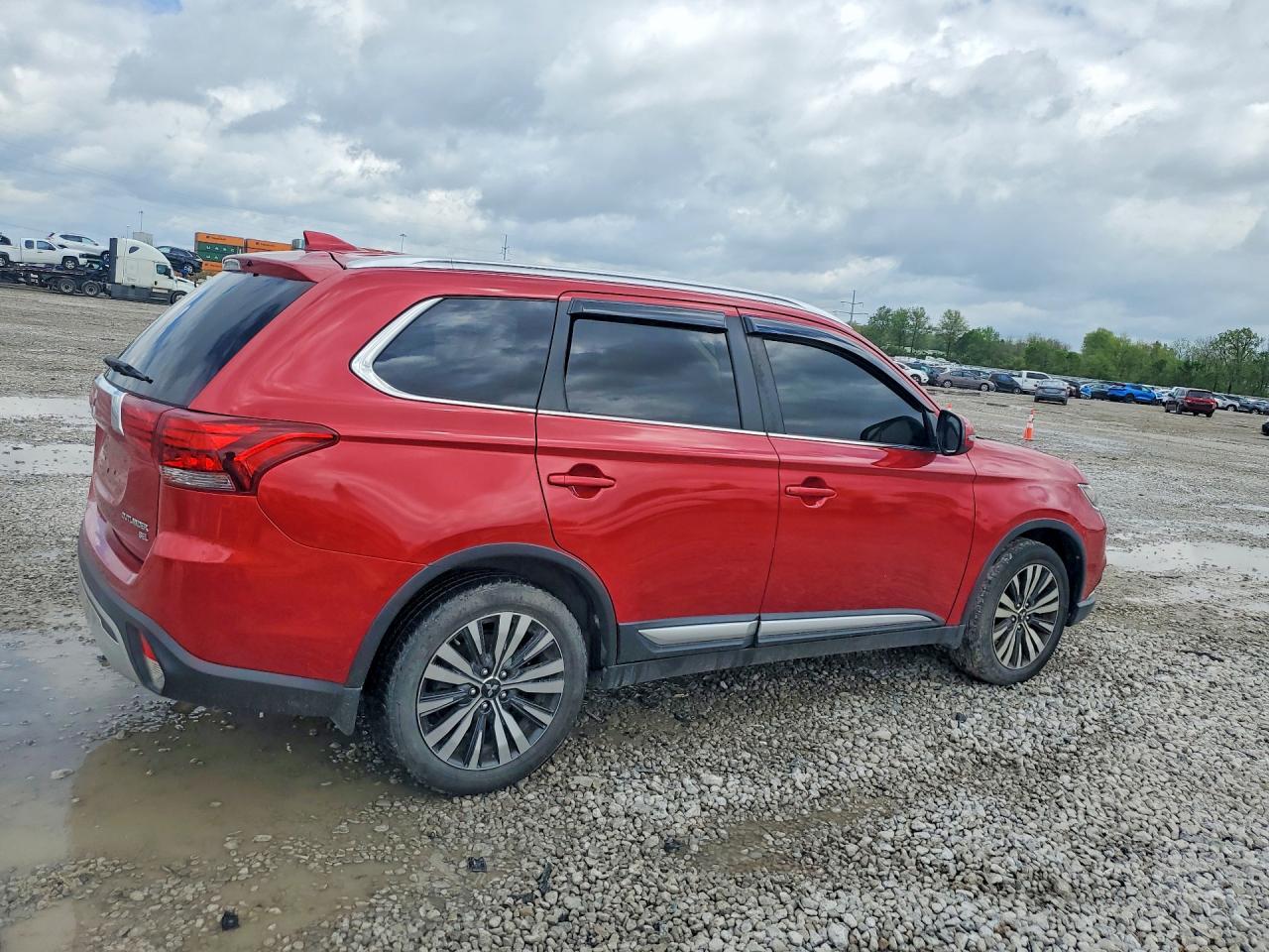 2019 MITSUBISHI OUTLANDER