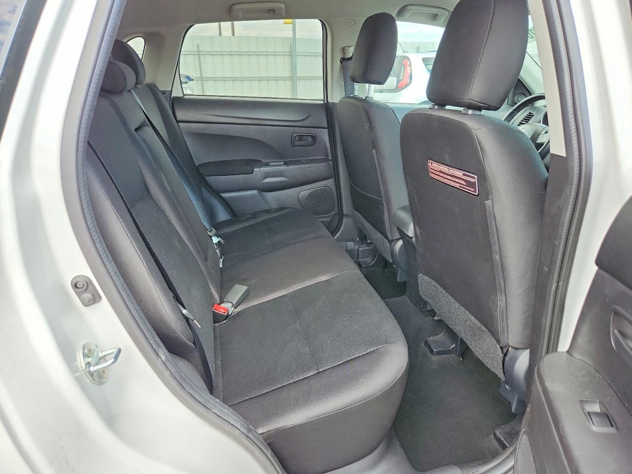 2015 MITSUBISHI OUTLANDER