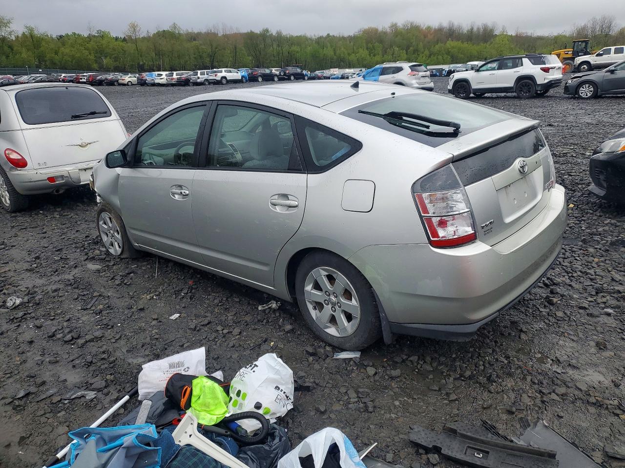 2004 TOYOTA PRIUS