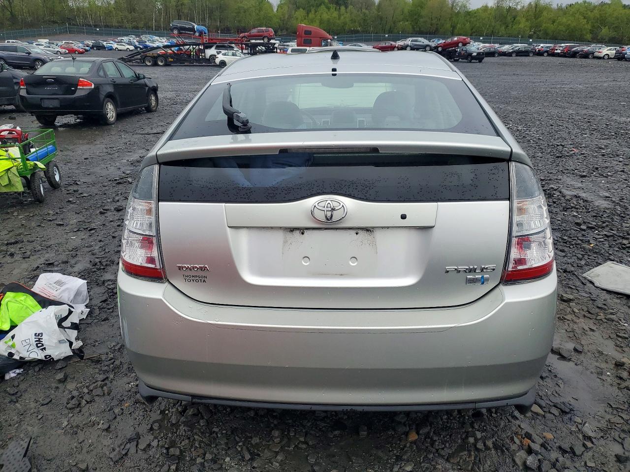 2004 TOYOTA PRIUS