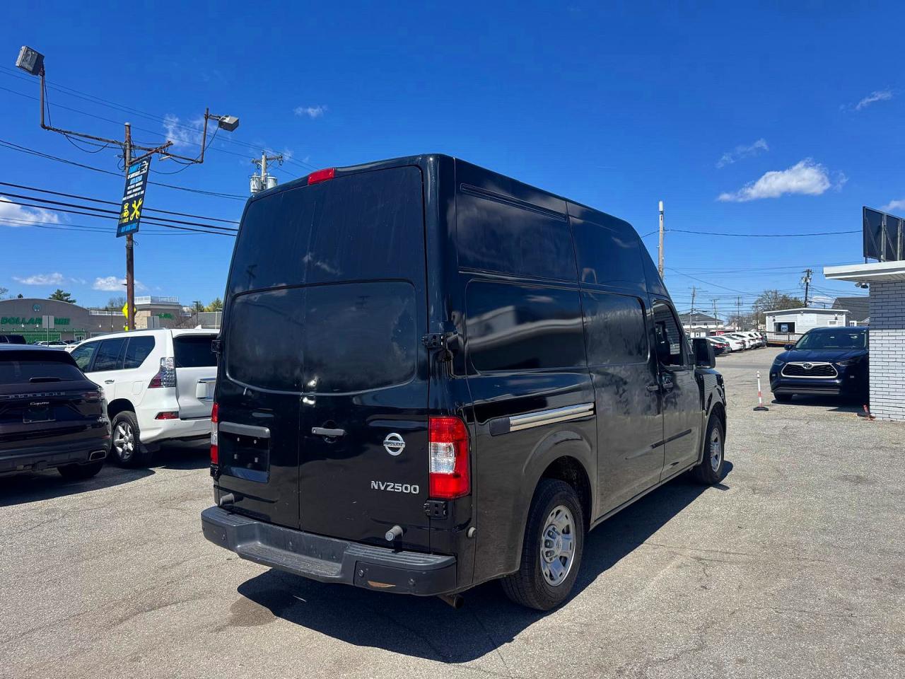 2020 NISSAN NV
