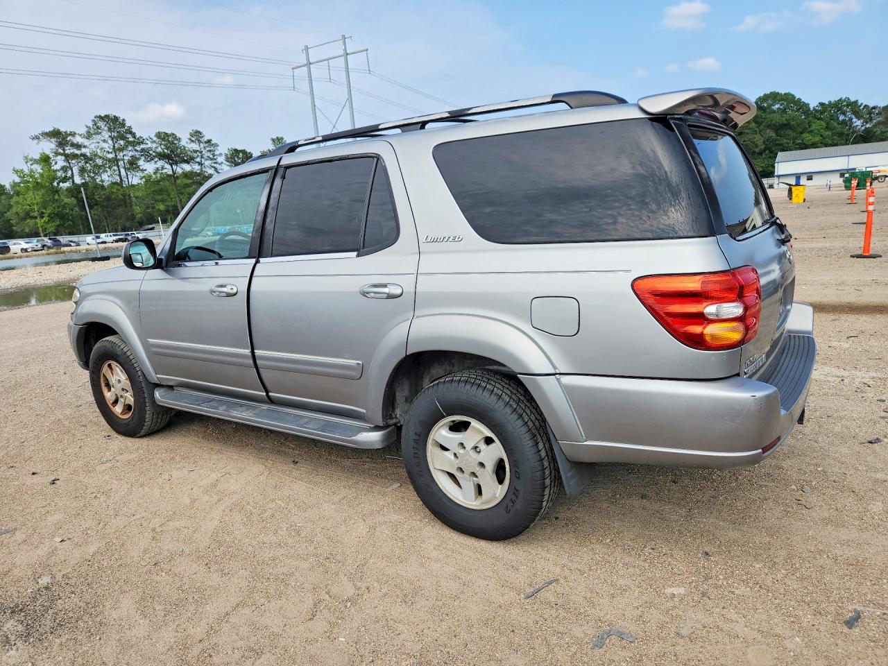 2002 TOYOTA SEQUOIA