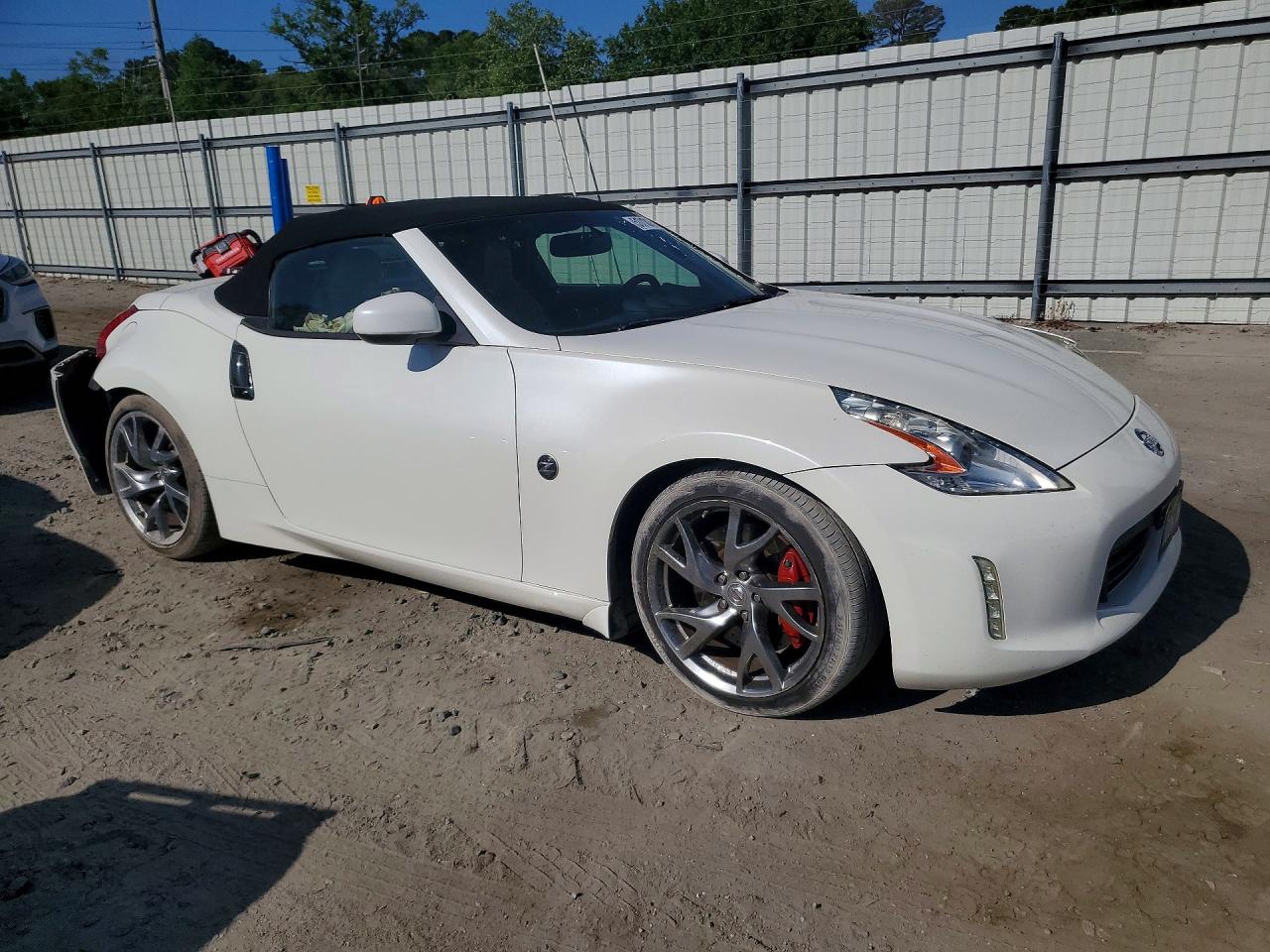 2014 NISSAN 370Z