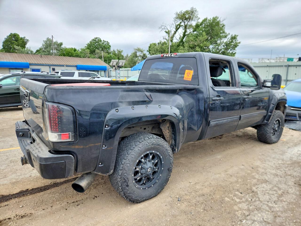2011 CHEVROLET SILVERADO