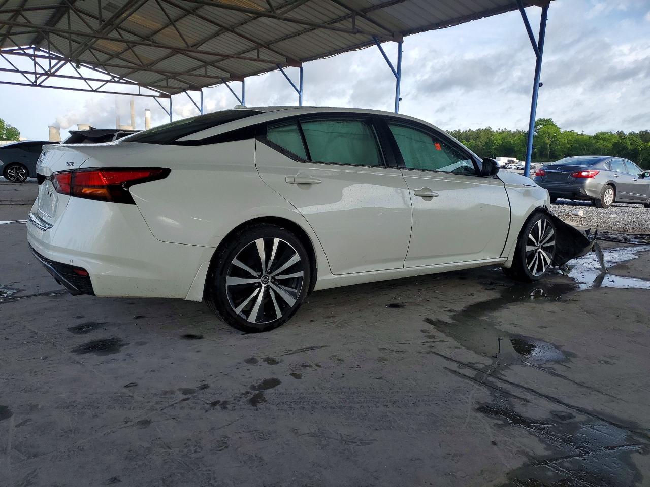 2021 NISSAN ALTIMA