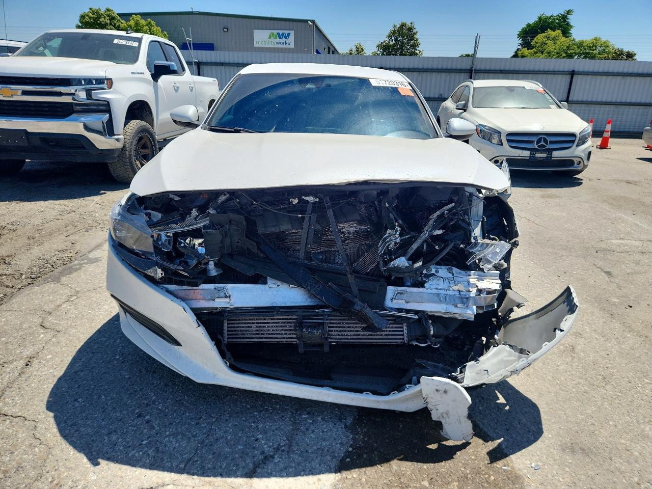 2019 HONDA ACCORD