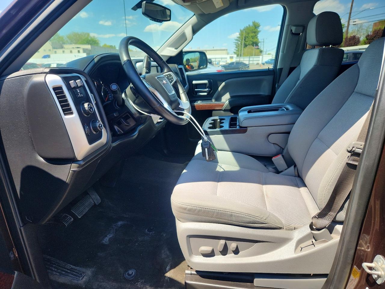 2016 GMC SIERRA