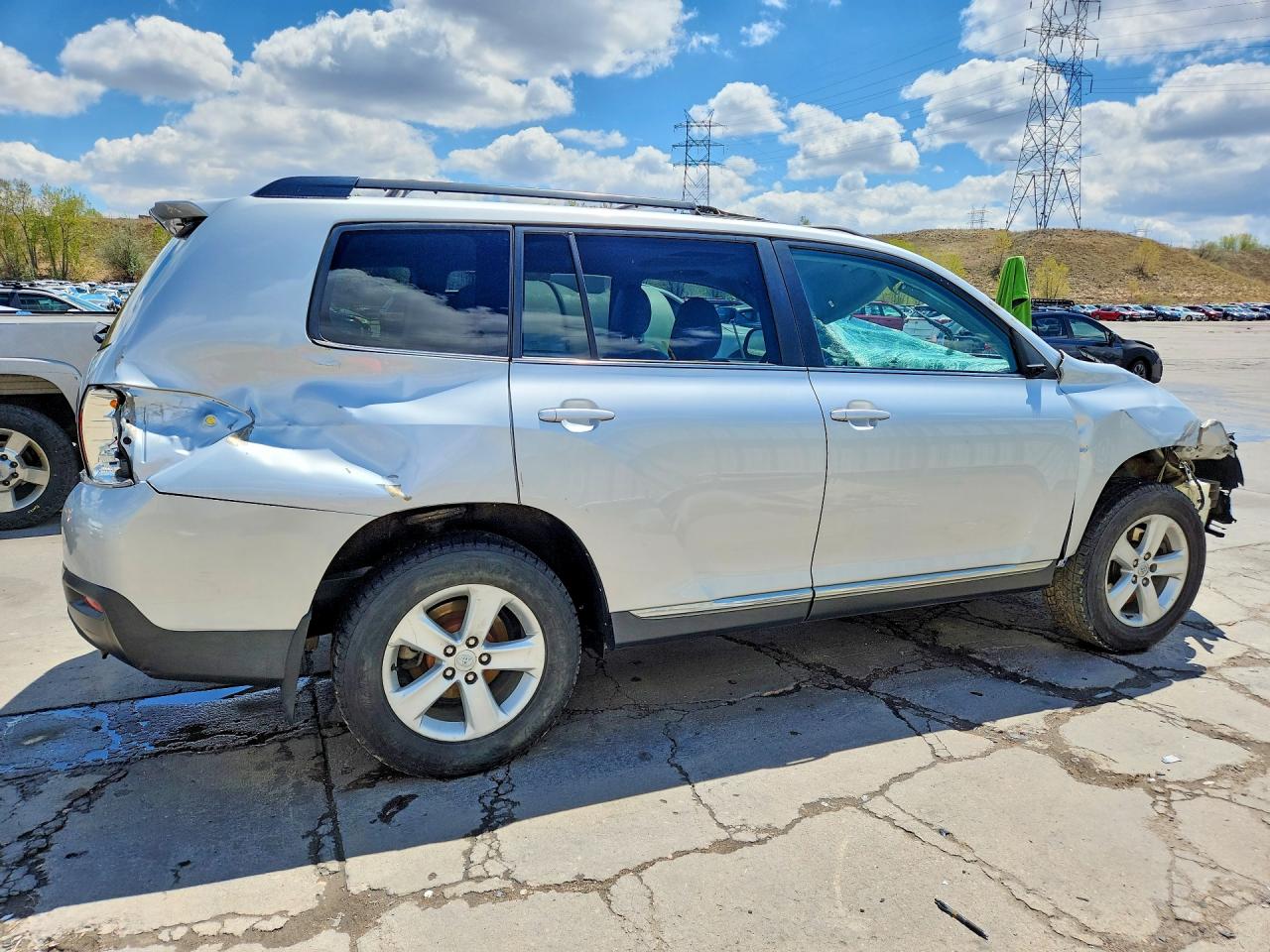 2012 TOYOTA HIGHLANDER