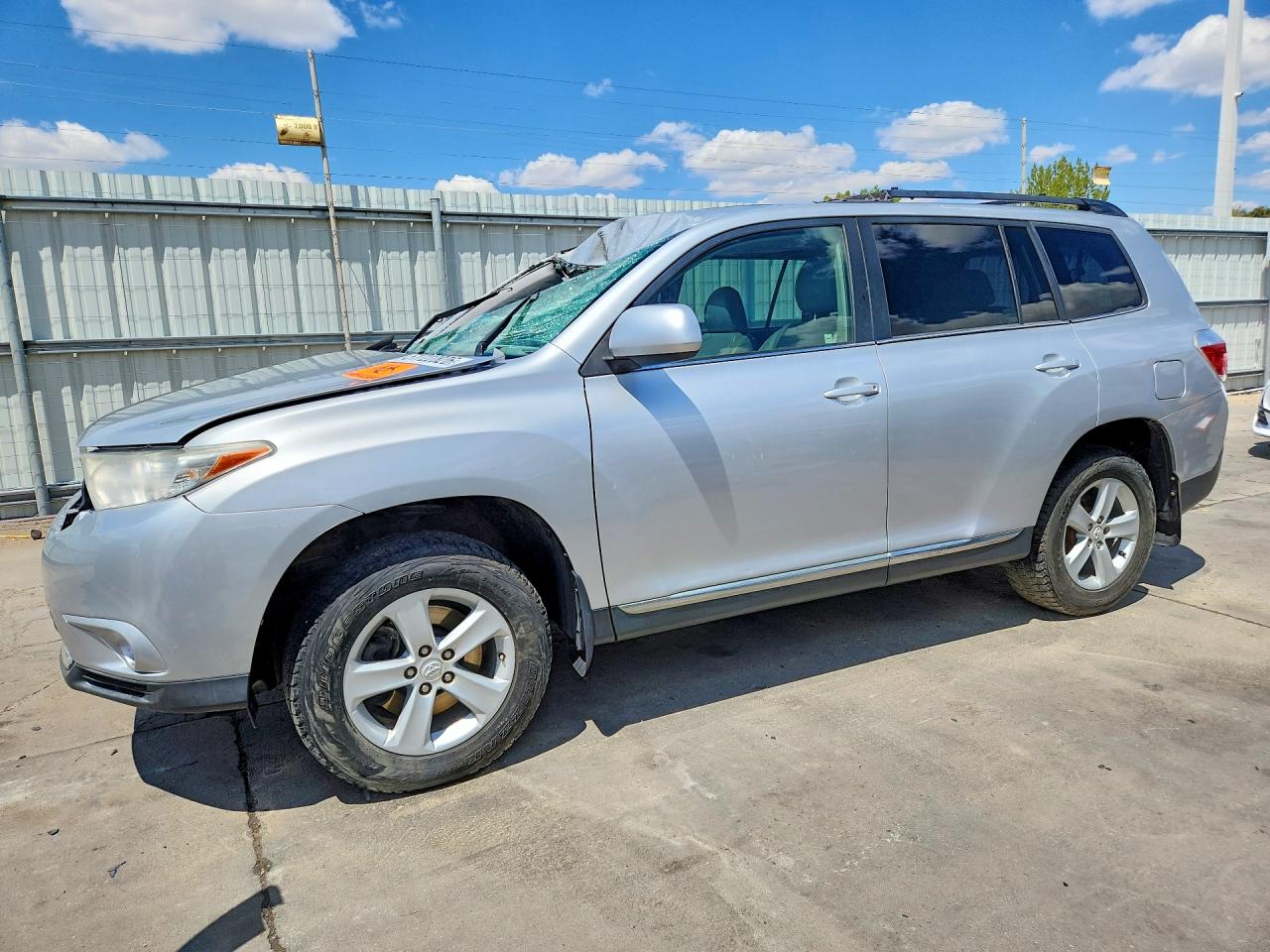 2012 TOYOTA HIGHLANDER