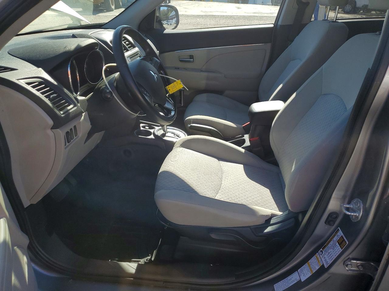 2017 MITSUBISHI OUTLANDER