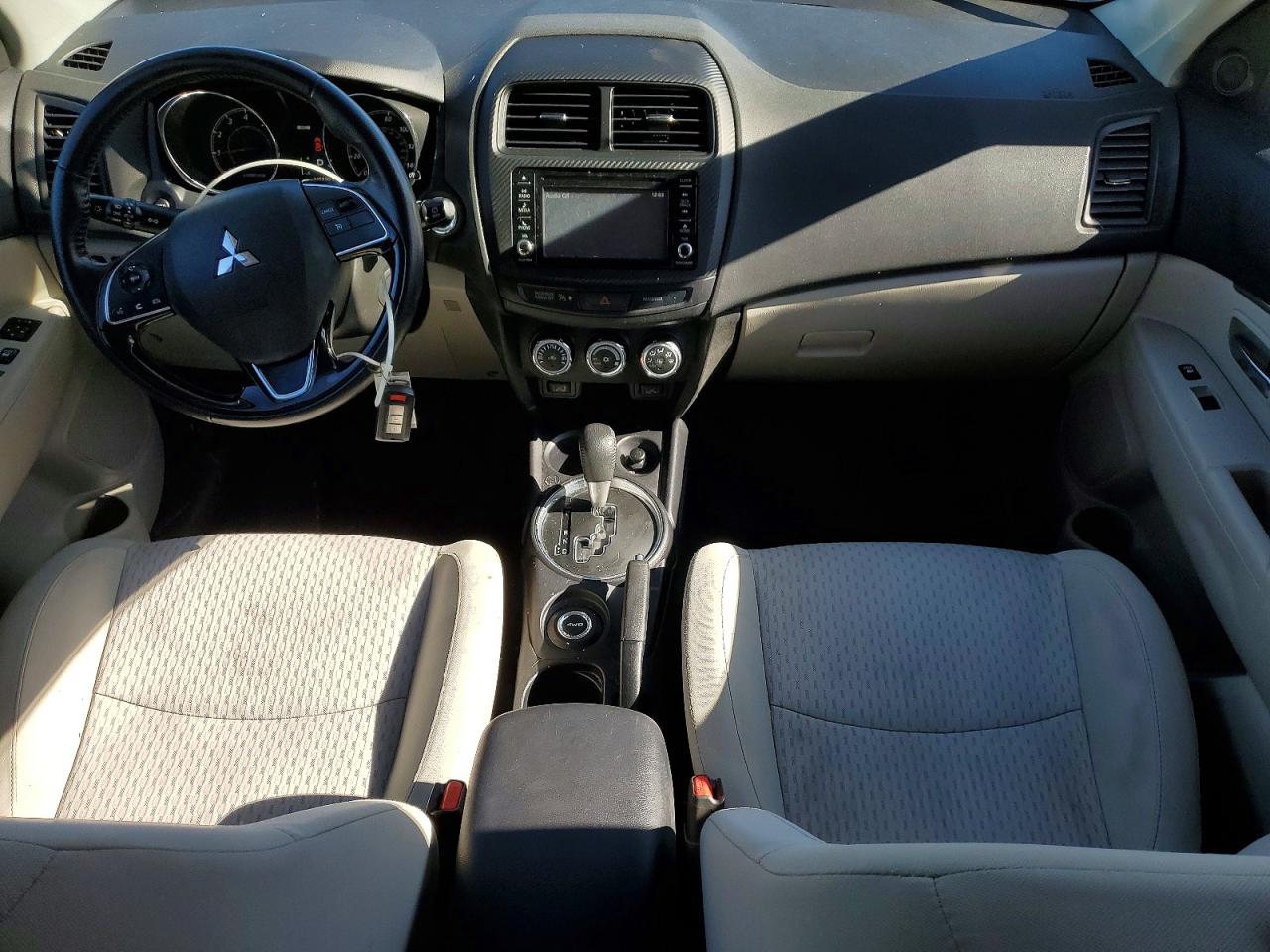 2017 MITSUBISHI OUTLANDER
