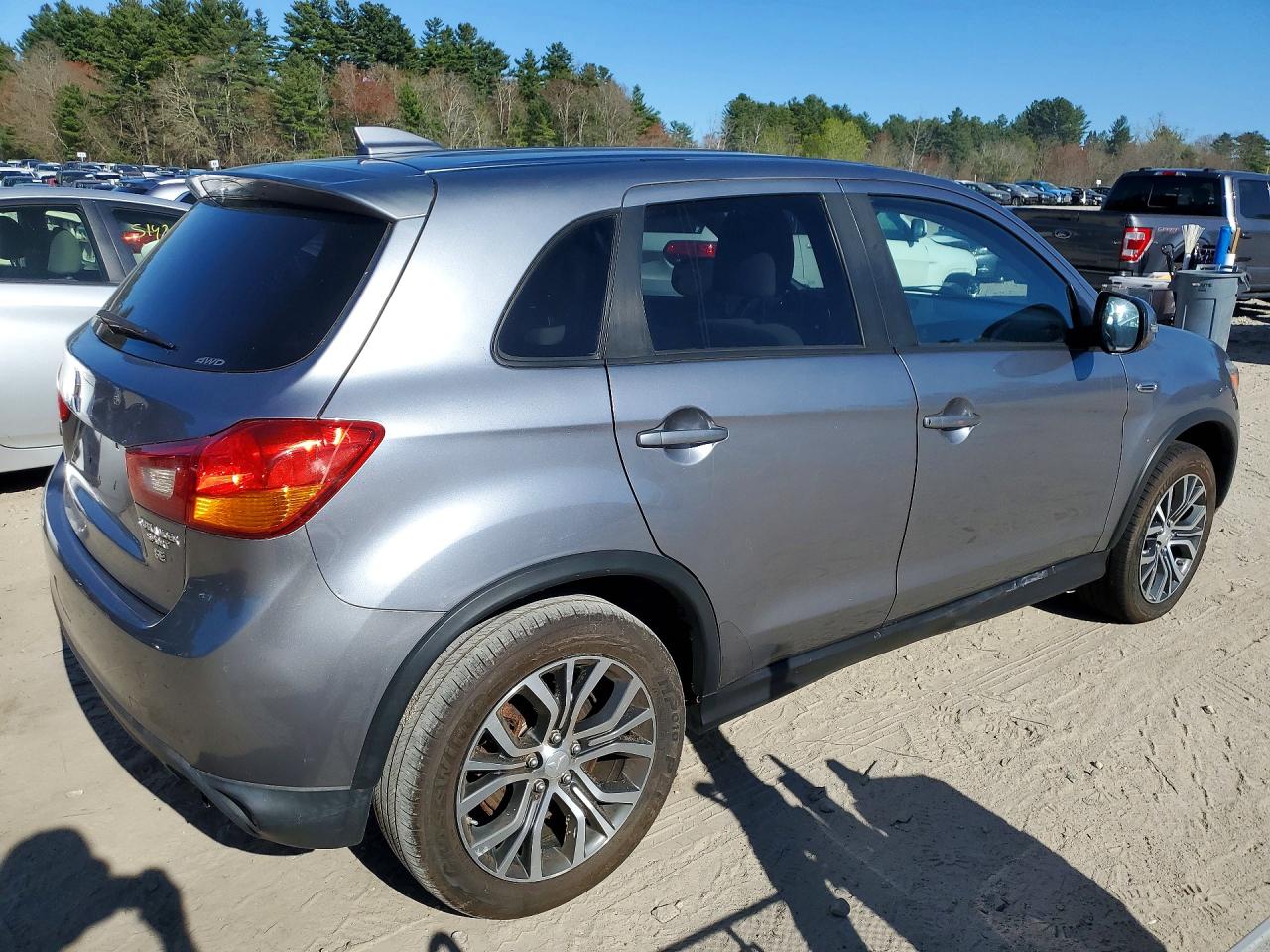 2017 MITSUBISHI OUTLANDER