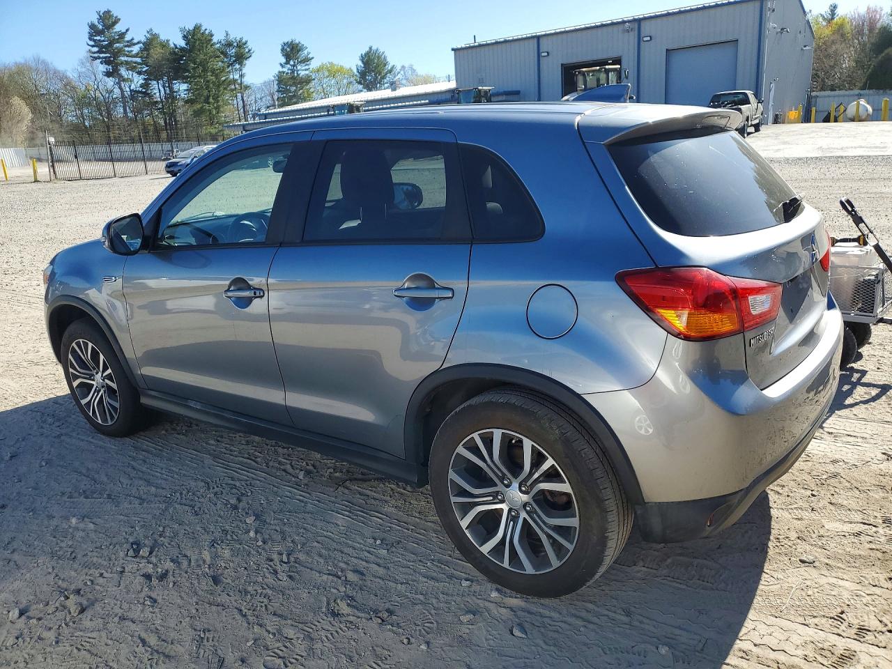 2017 MITSUBISHI OUTLANDER