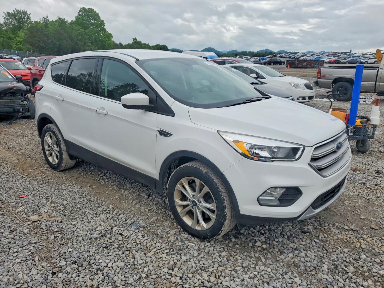 2019 FORD ESCAPE