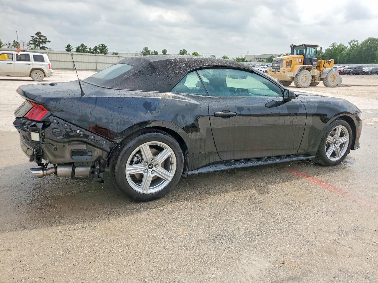 2026 FORD MUSTANG