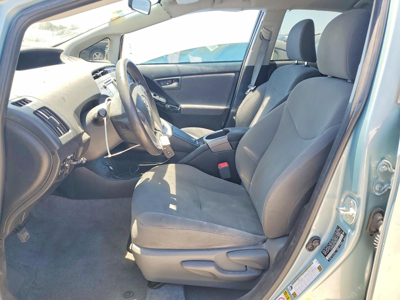 2013 TOYOTA PRIUS