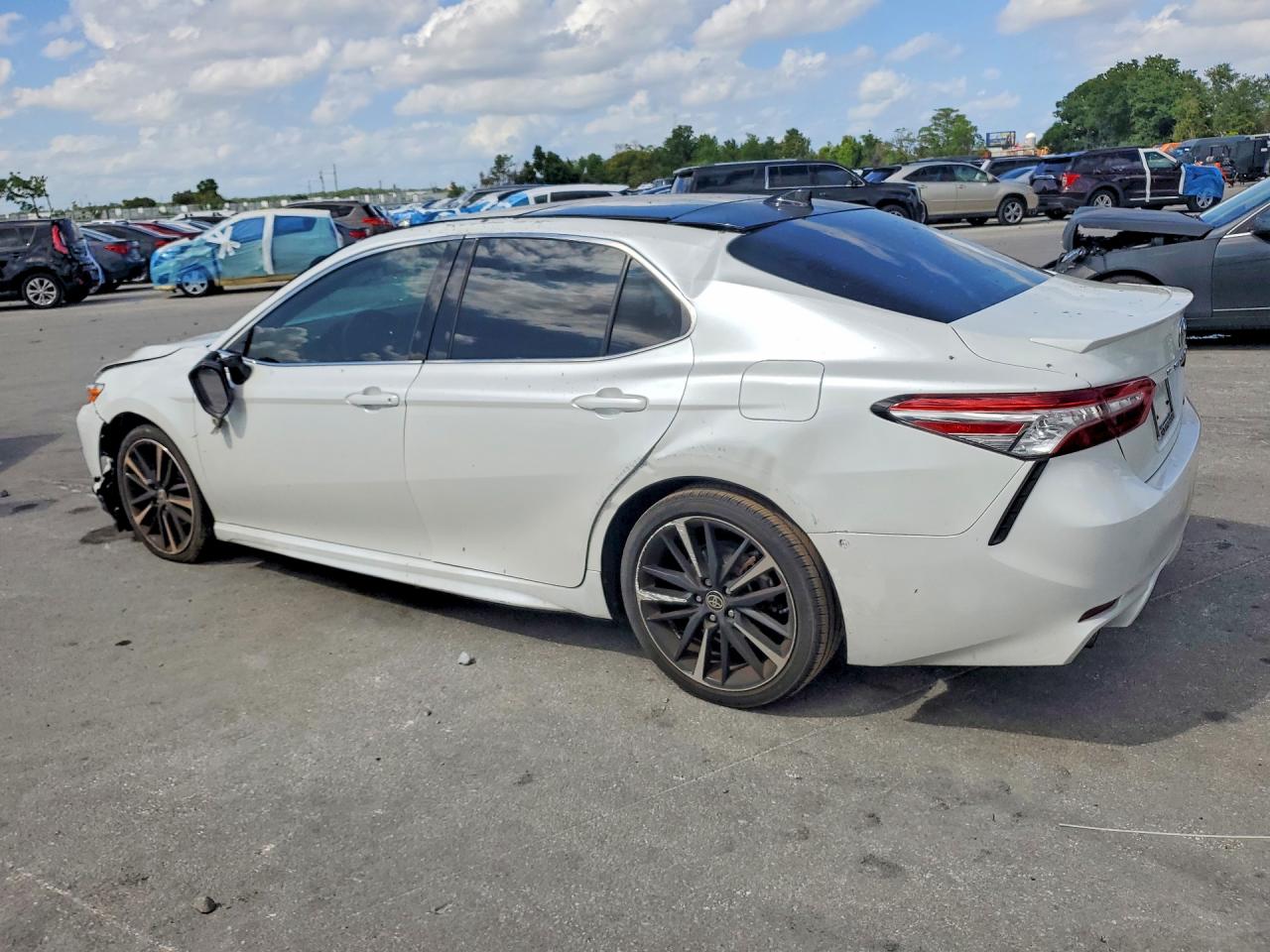 2020 TOYOTA CAMRY