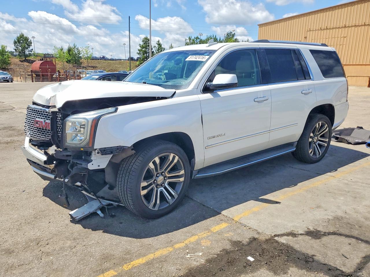 2017 GMC YUKON