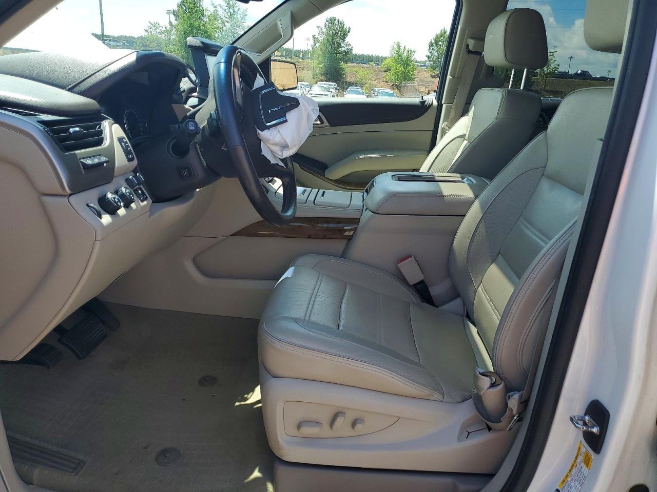 2017 GMC YUKON