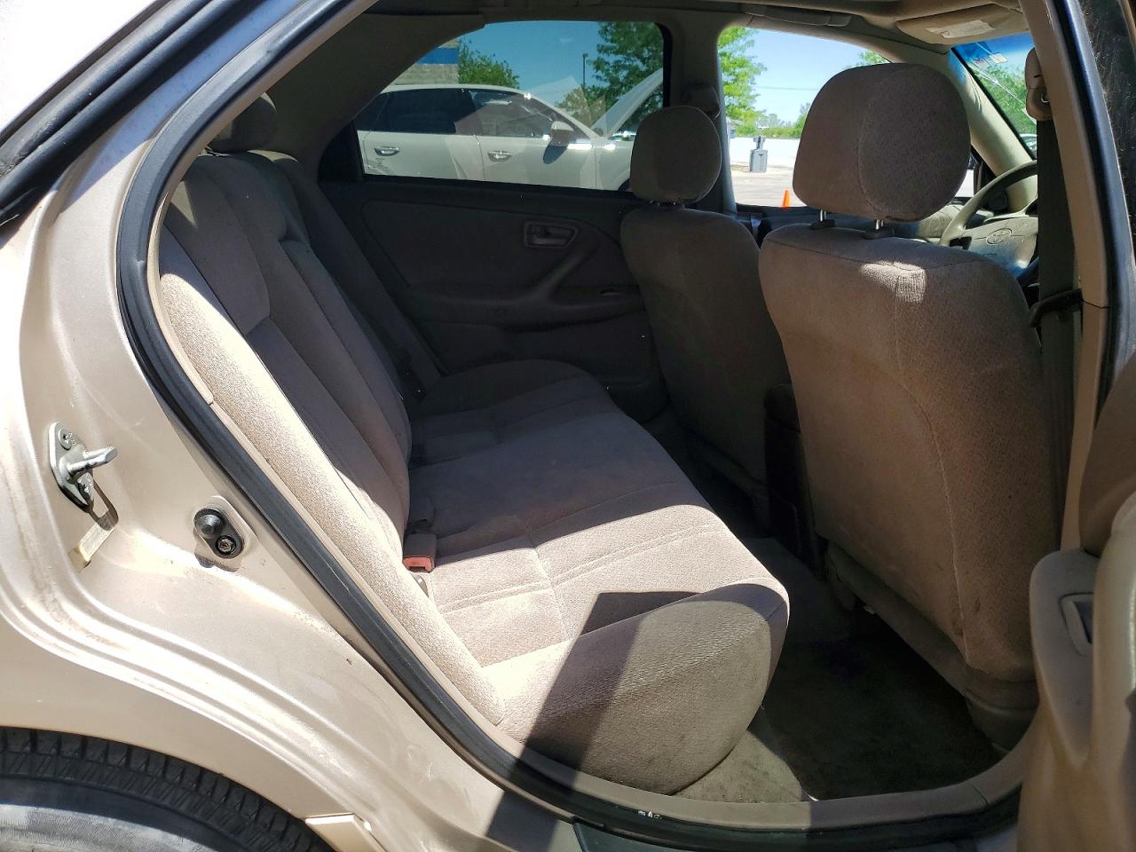 2001 TOYOTA CAMRY