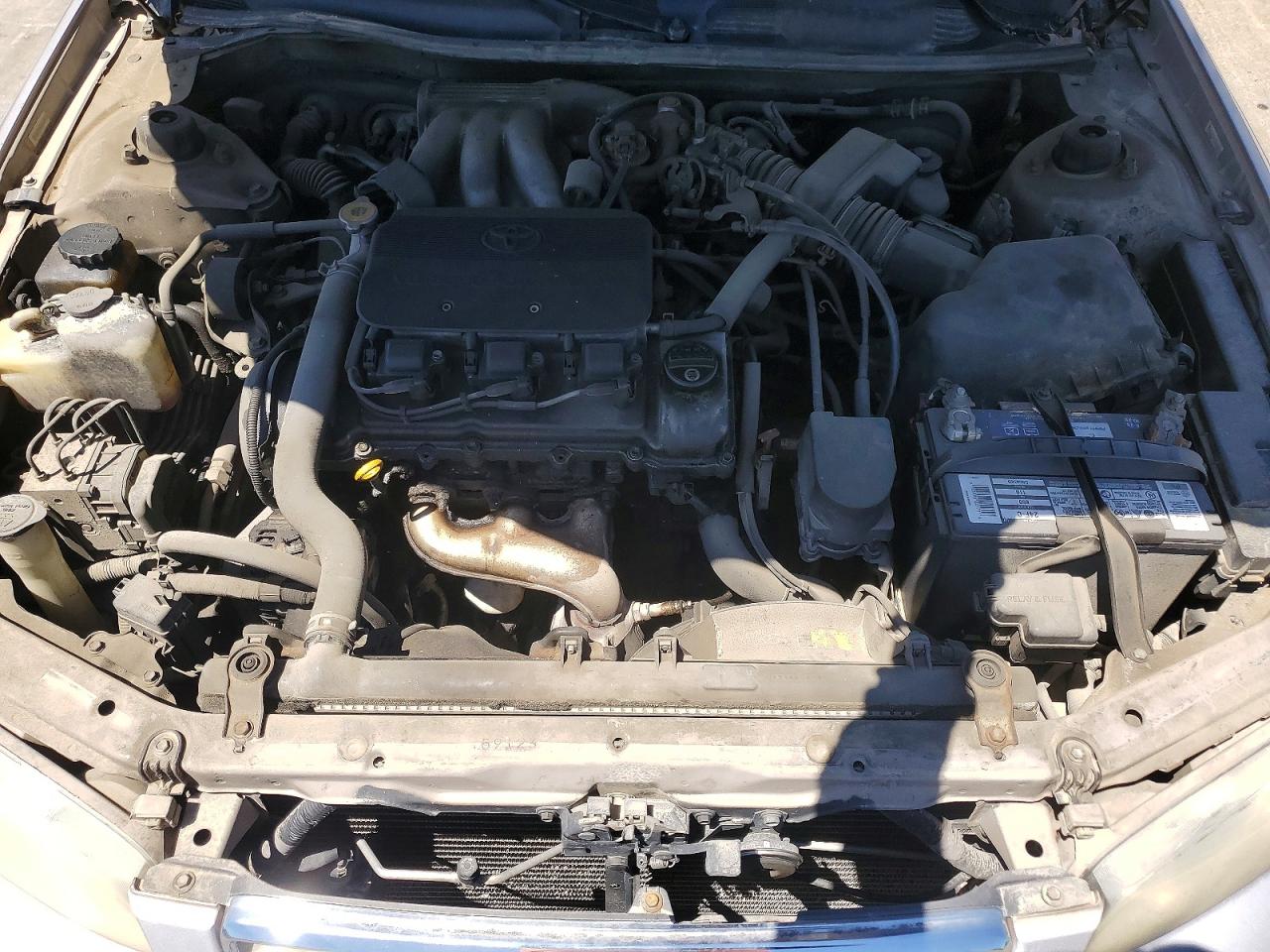 2001 TOYOTA CAMRY