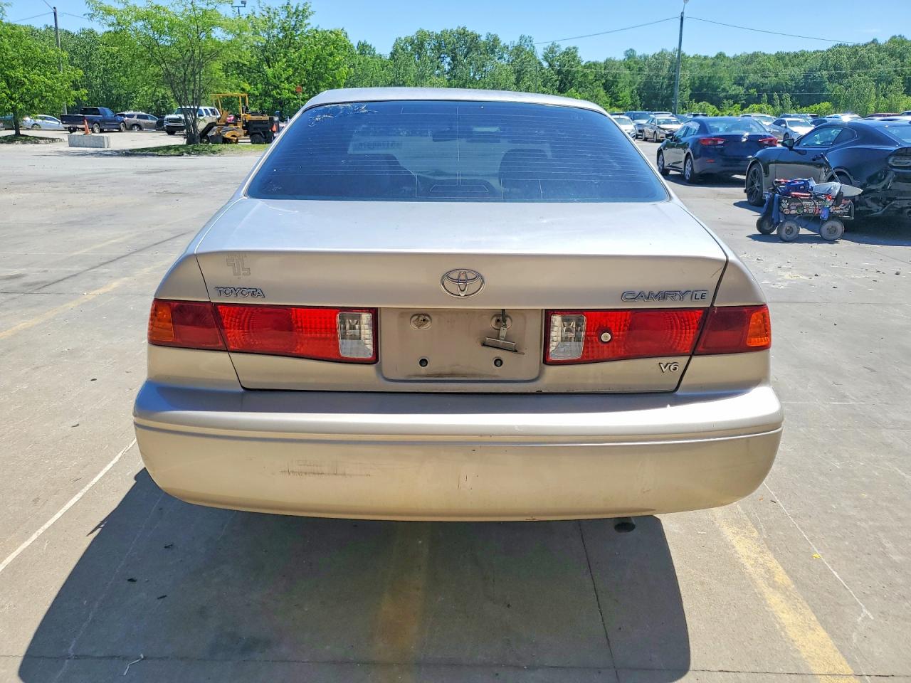 2001 TOYOTA CAMRY