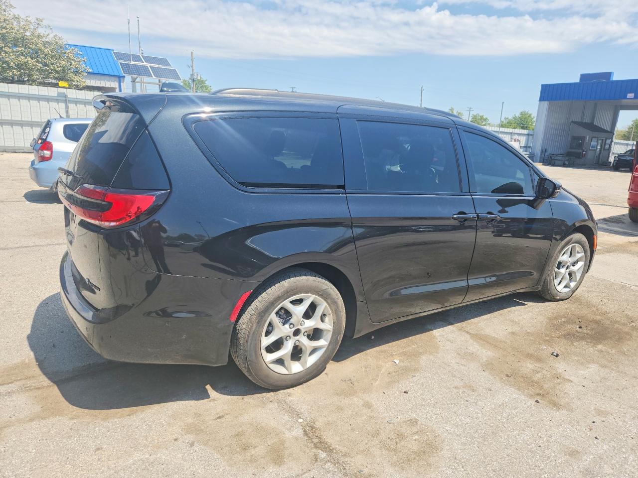 2021 CHRYSLER PACIFICA
