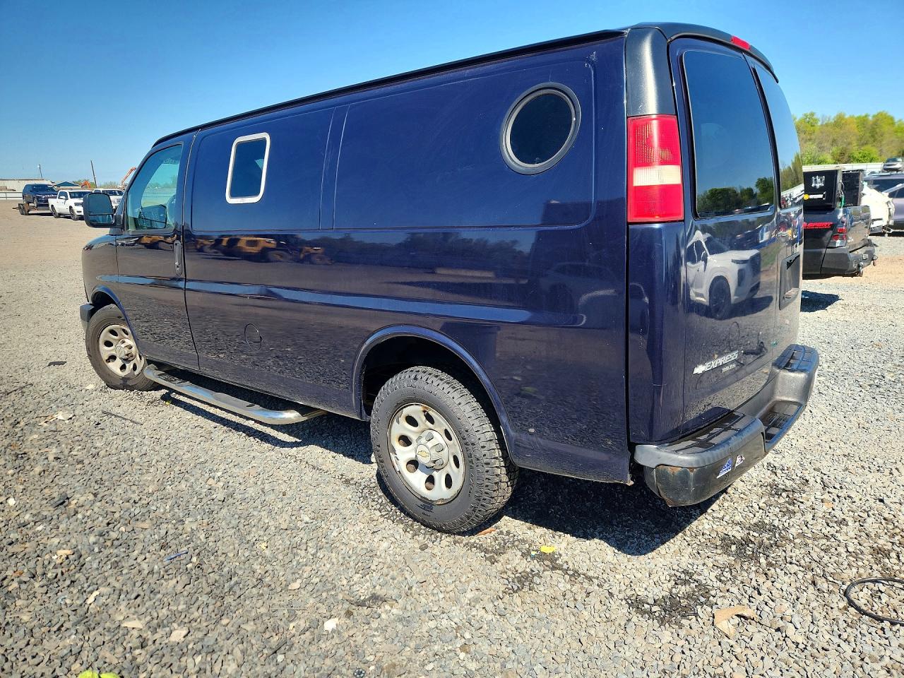 2013 CHEVROLET EXPRESS