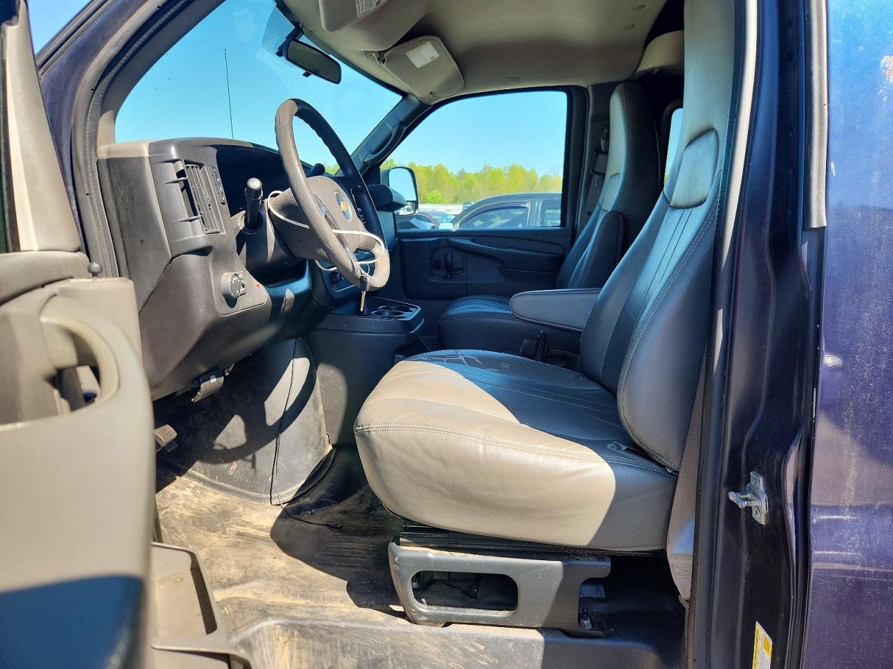 2013 CHEVROLET EXPRESS
