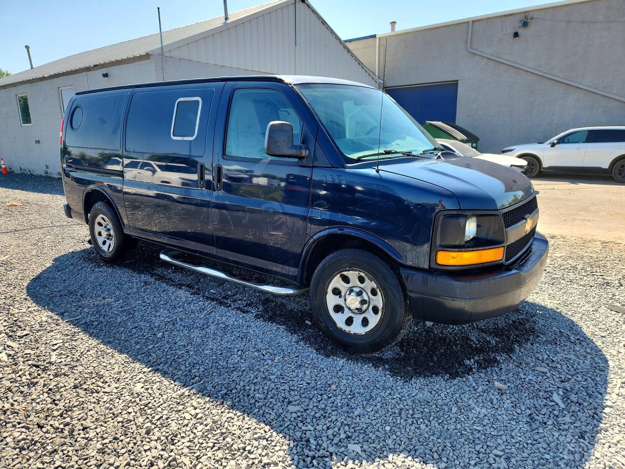 2013 CHEVROLET EXPRESS