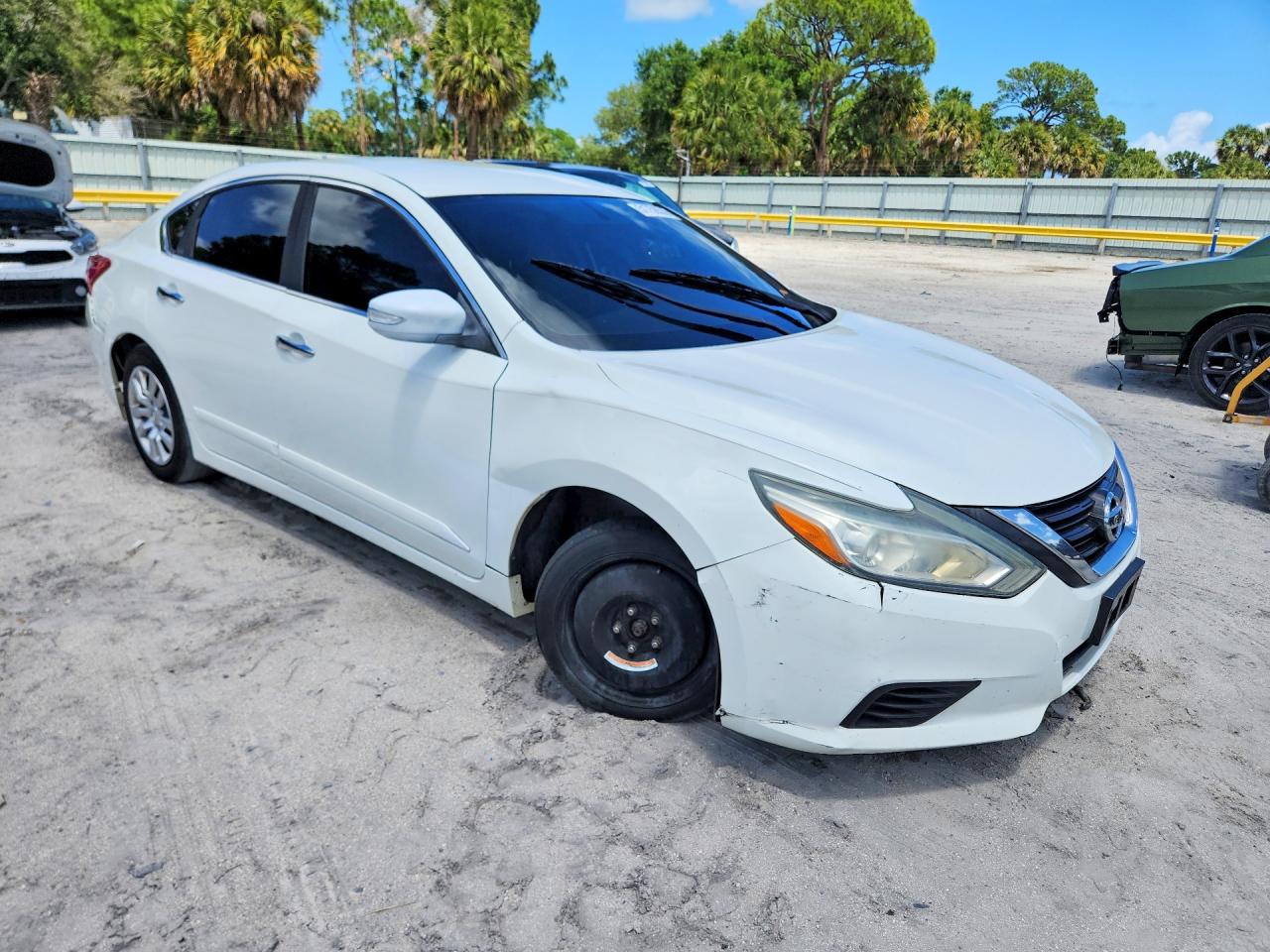 2016 NISSAN ALTIMA