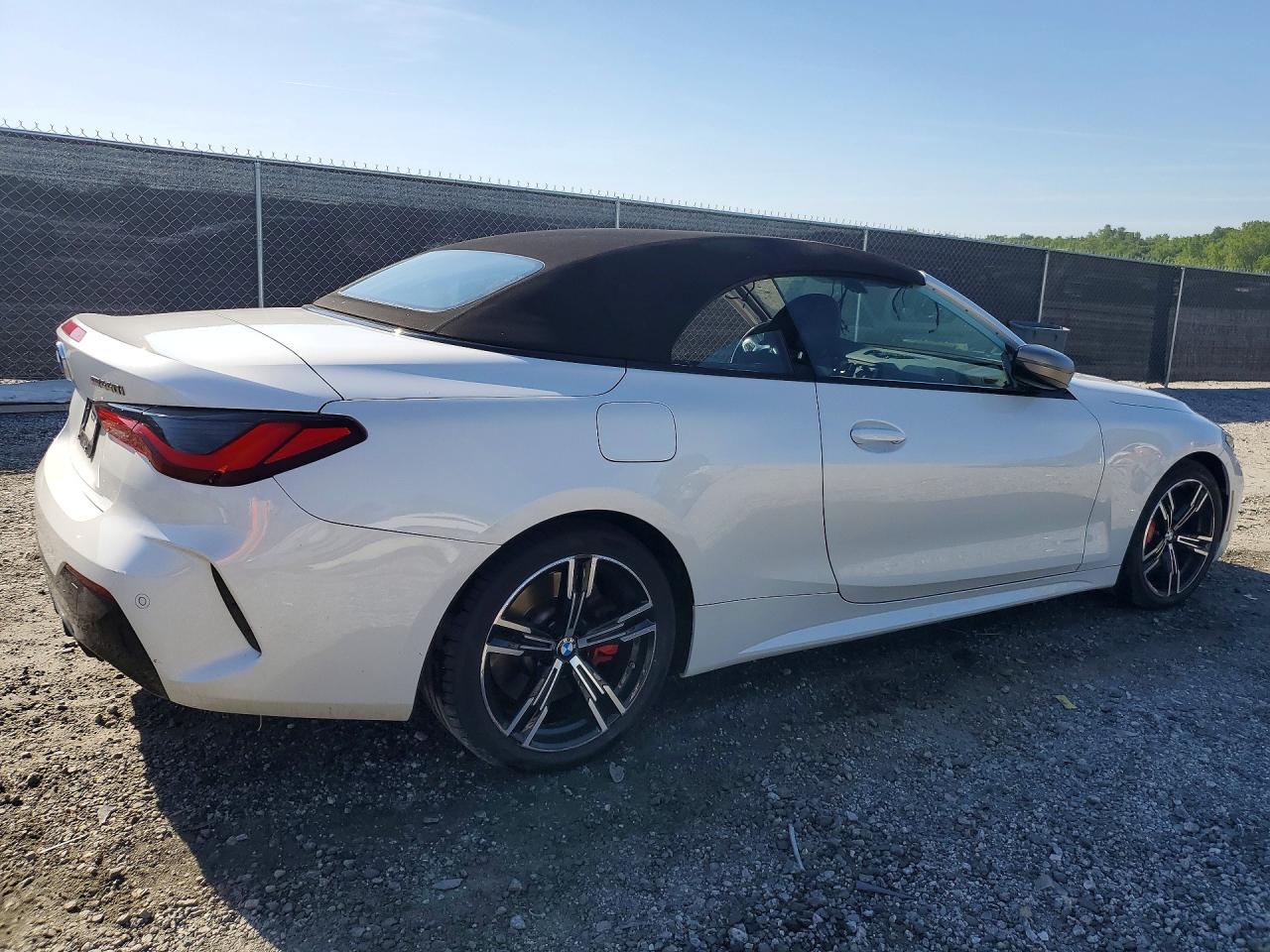 2022 BMW M4