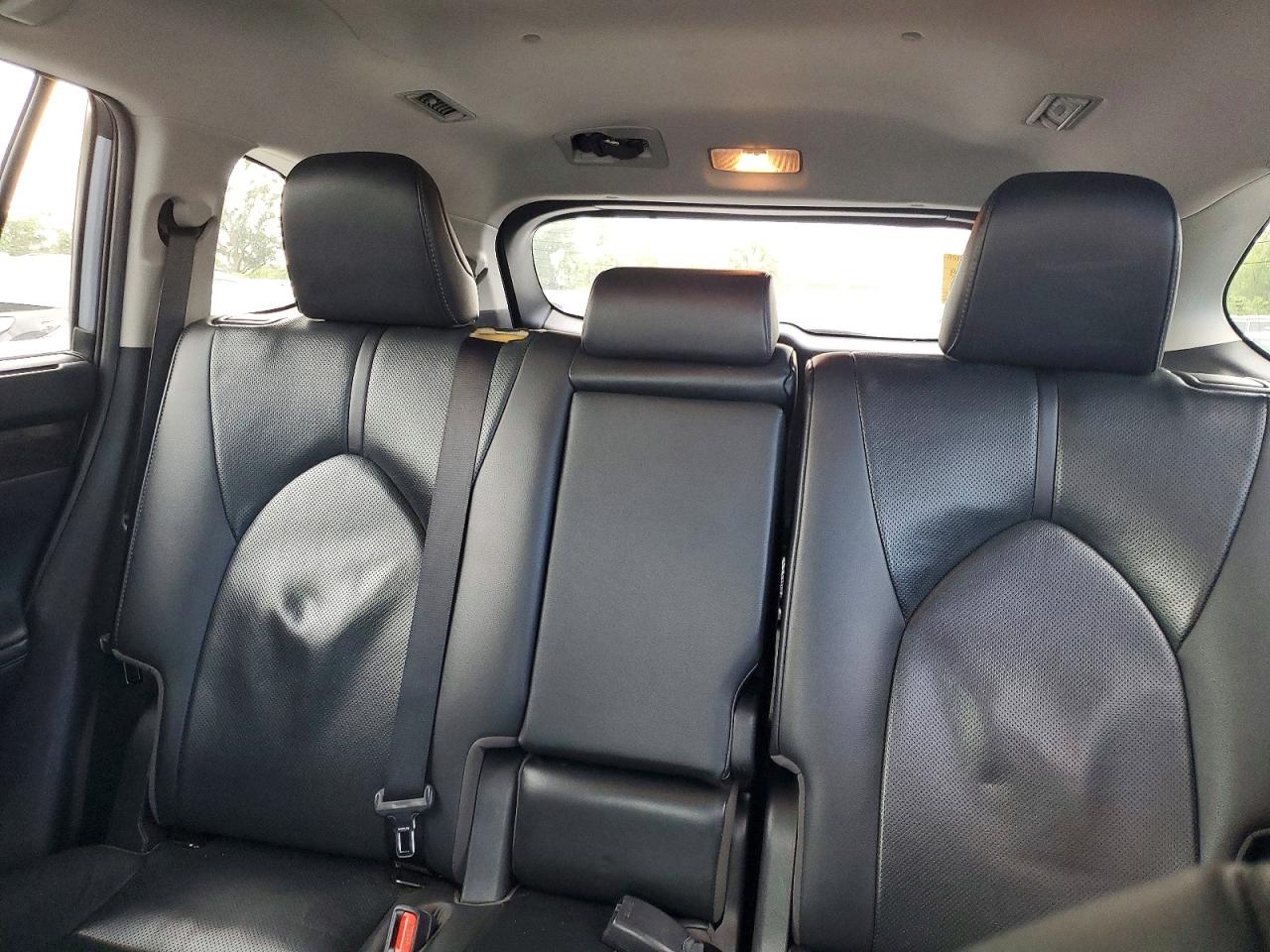 2020 TOYOTA HIGHLANDER
