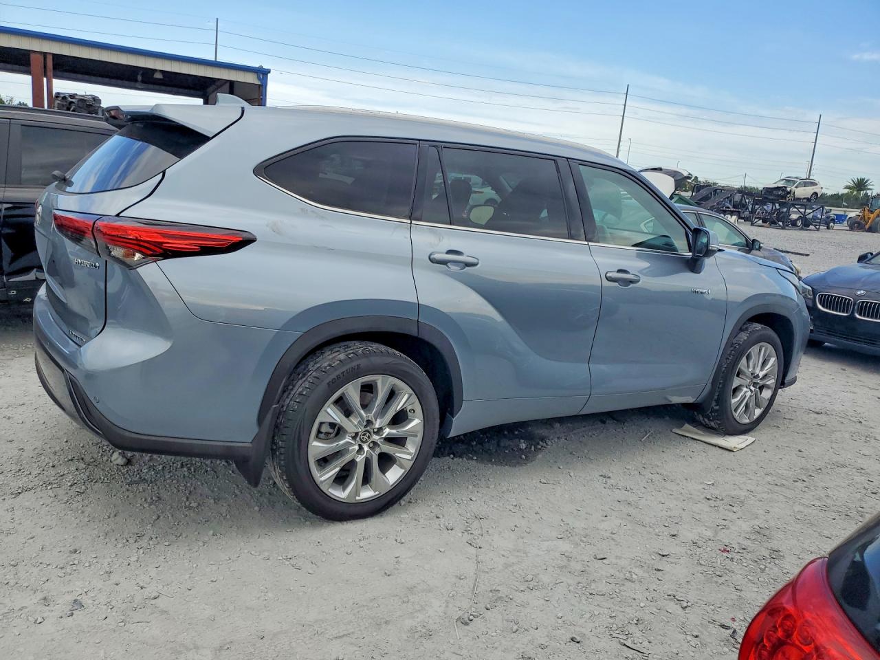 2020 TOYOTA HIGHLANDER