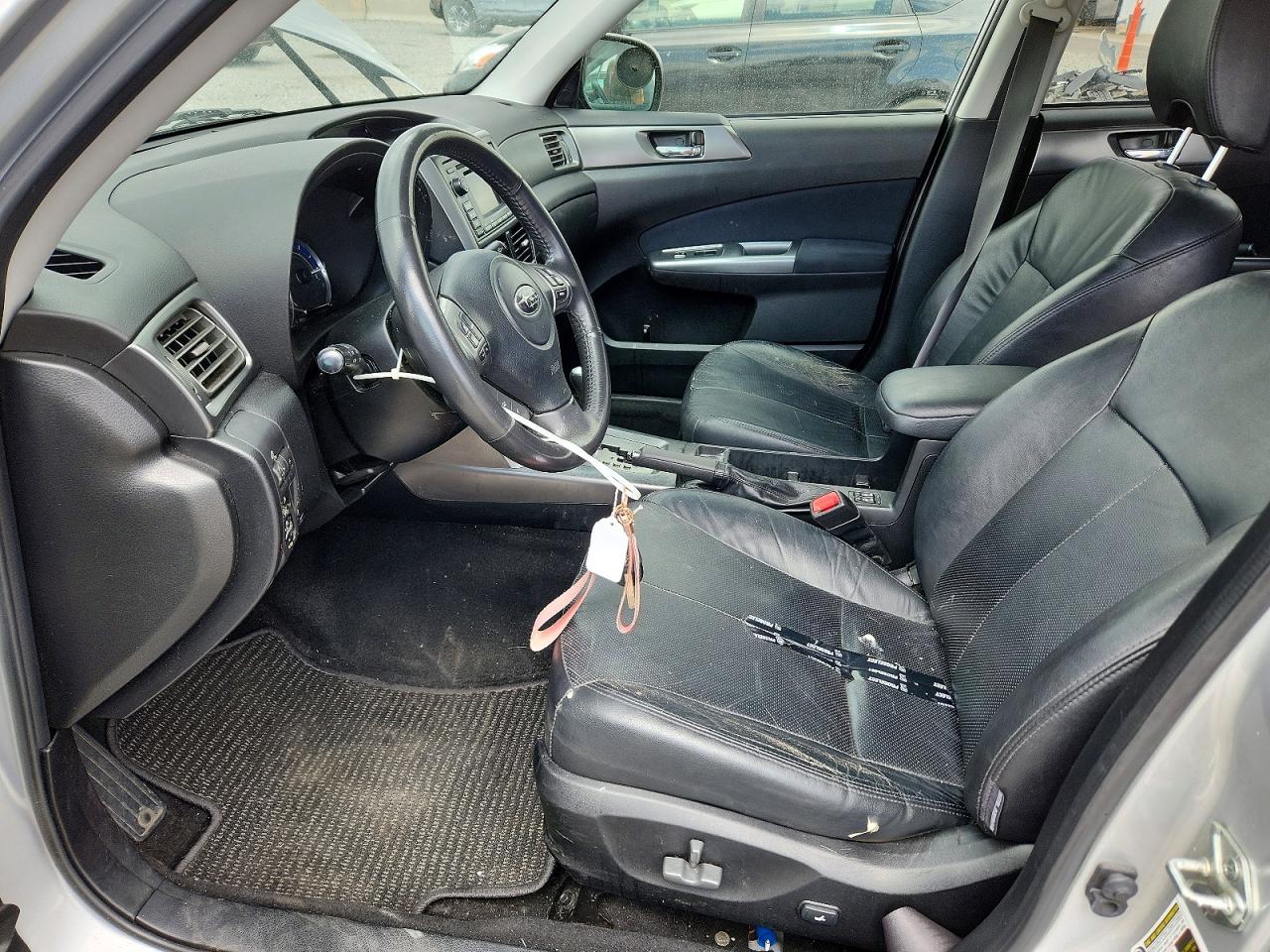 2011 SUBARU FORESTER