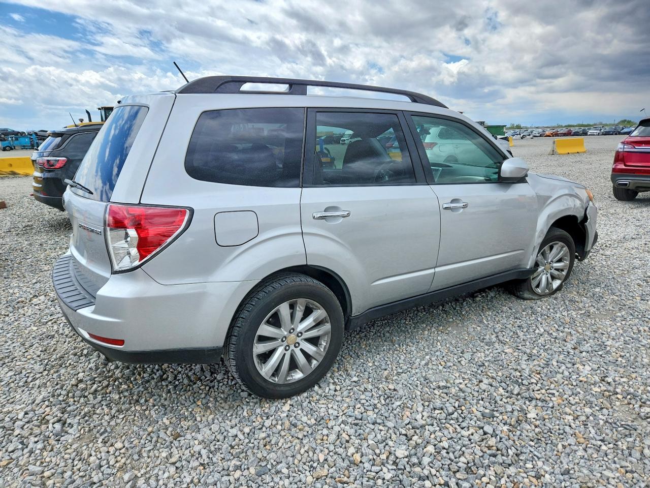 2011 SUBARU FORESTER