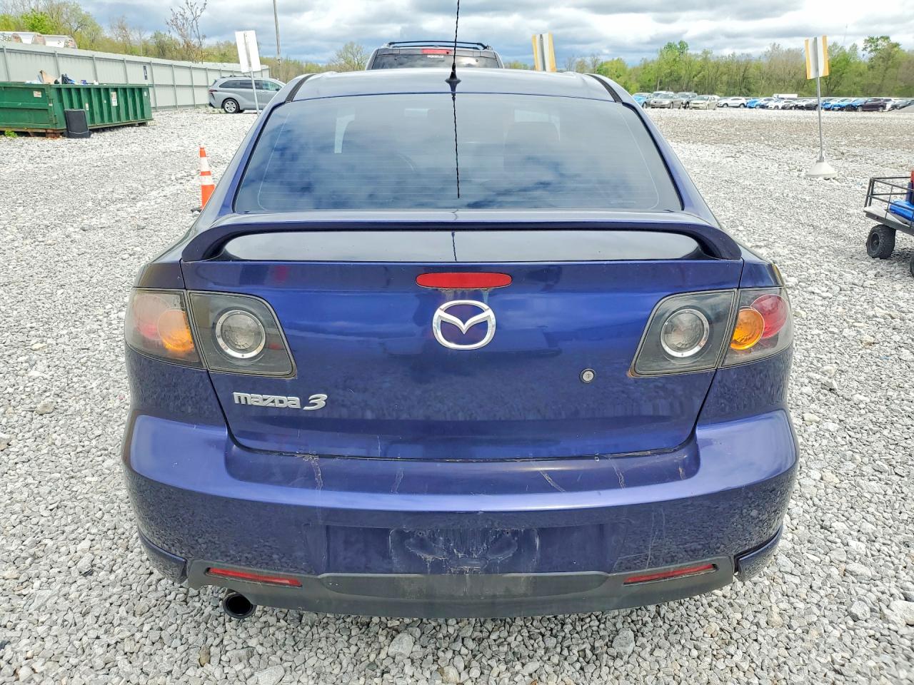 2004 MAZDA MAZDA3