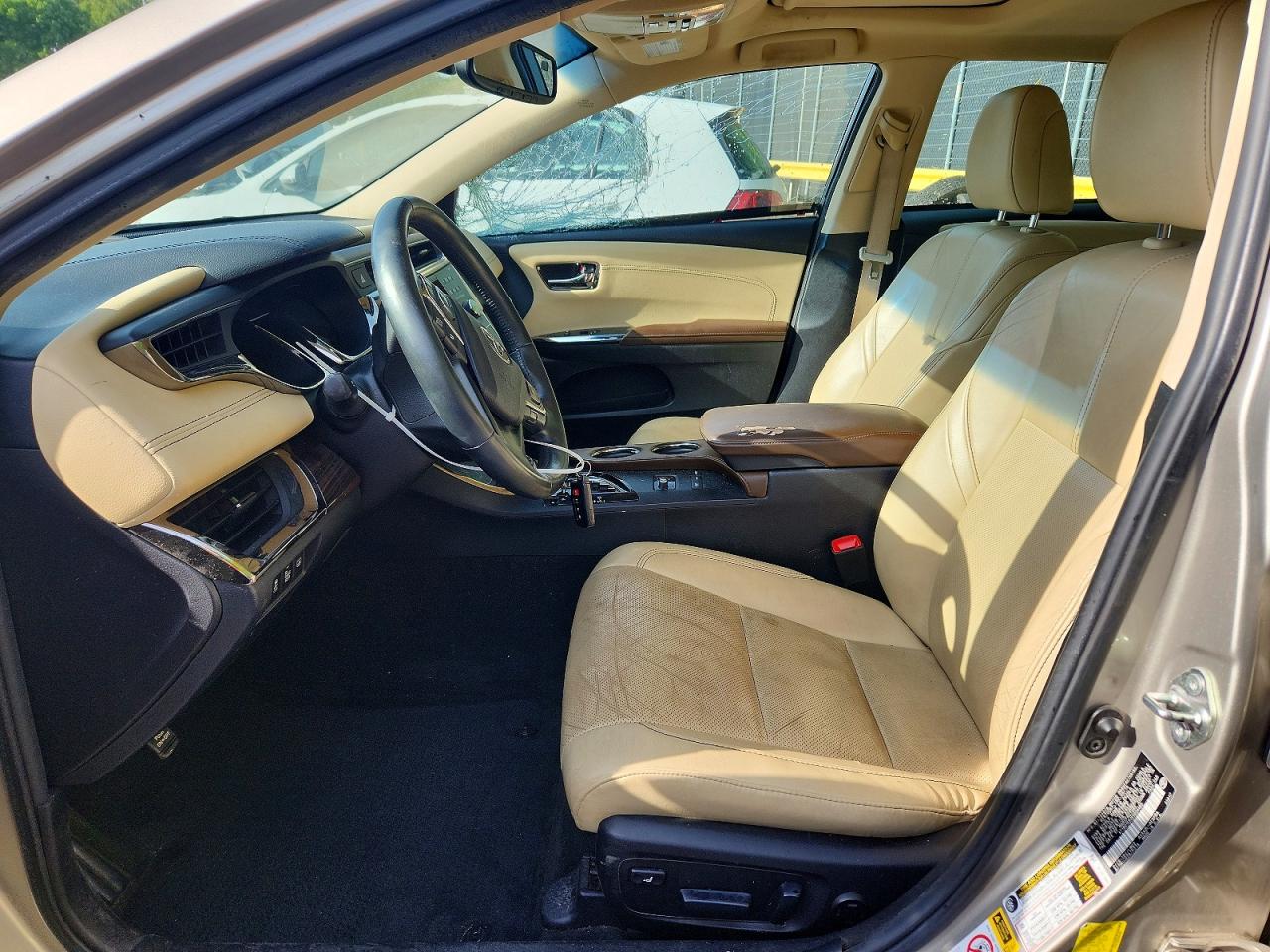 2014 TOYOTA AVALON