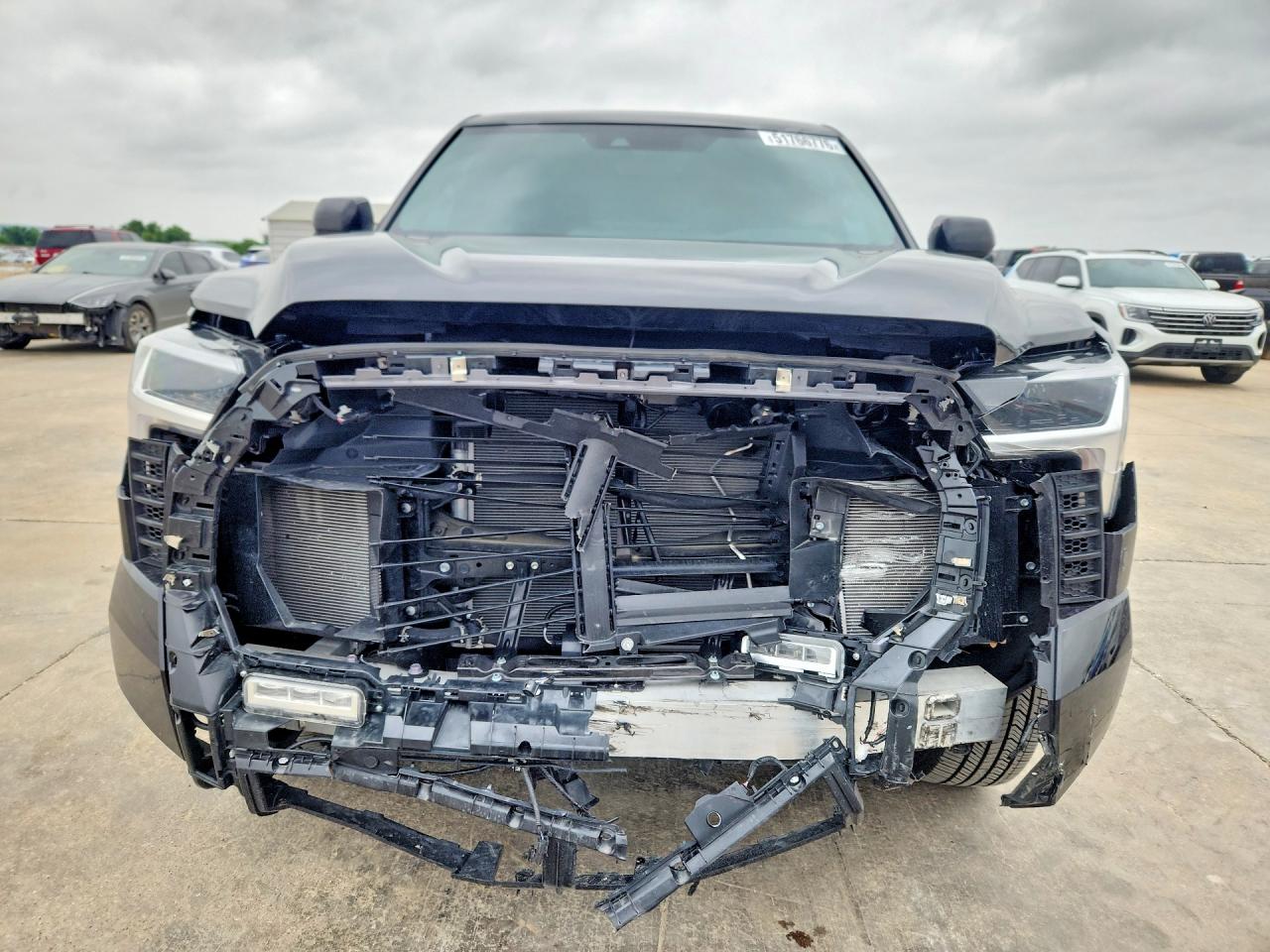 2026 TOYOTA TUNDRA