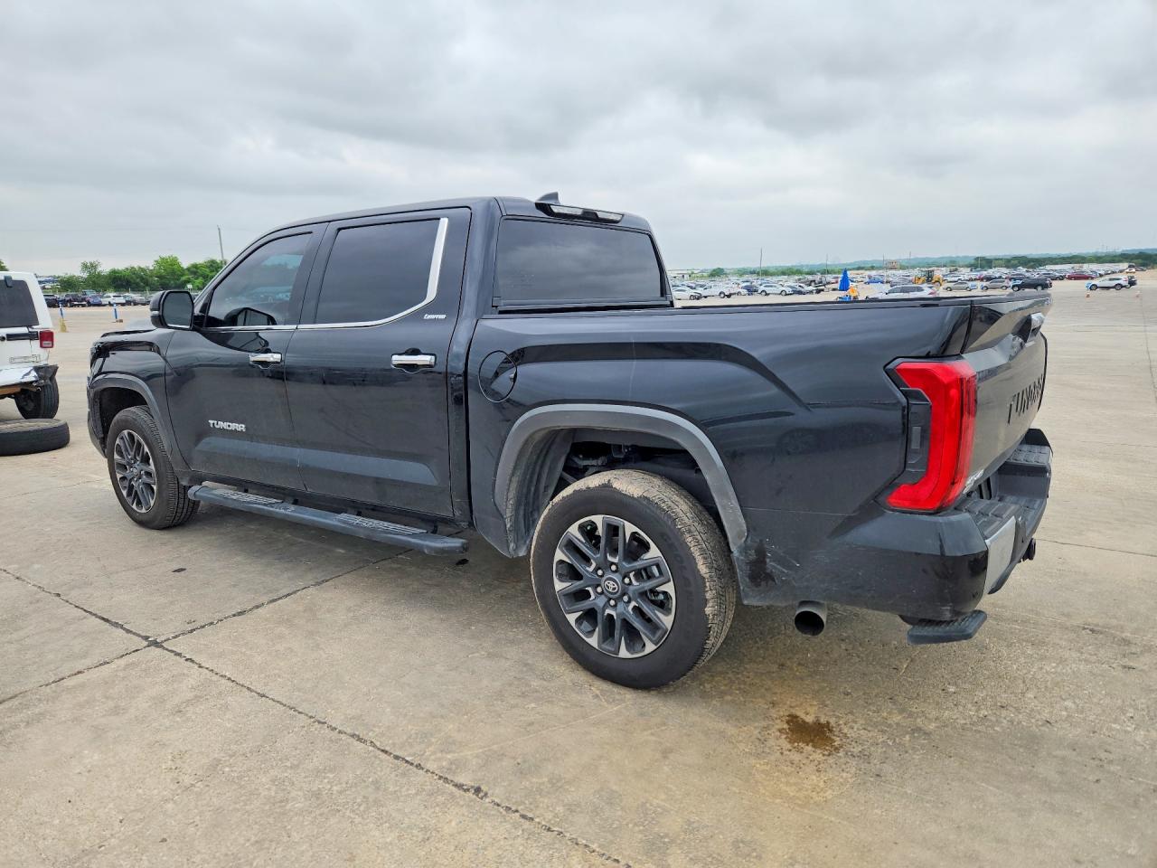2026 TOYOTA TUNDRA