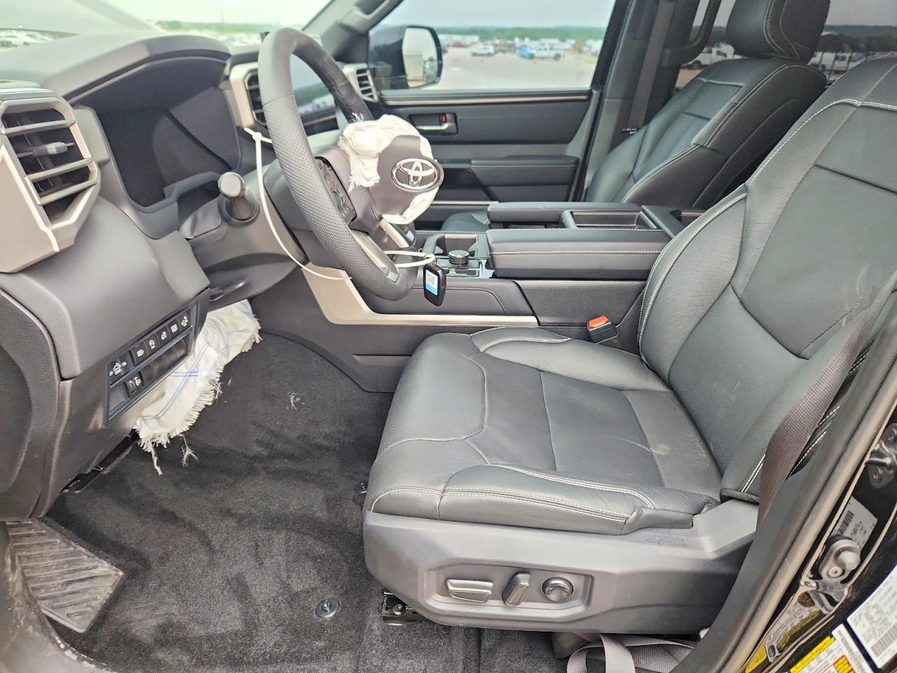 2026 TOYOTA TUNDRA
