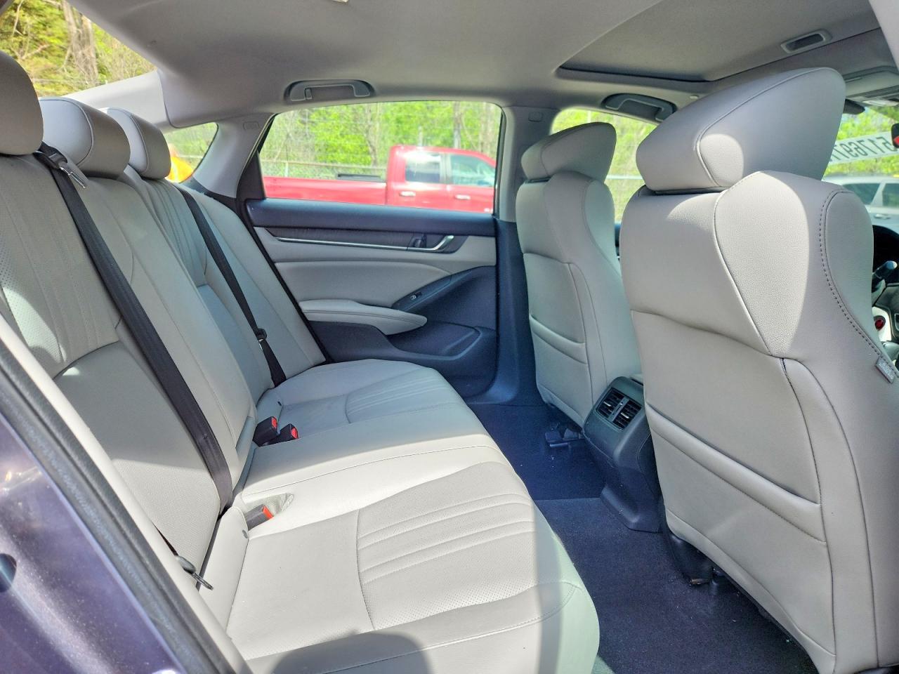 2019 HONDA ACCORD